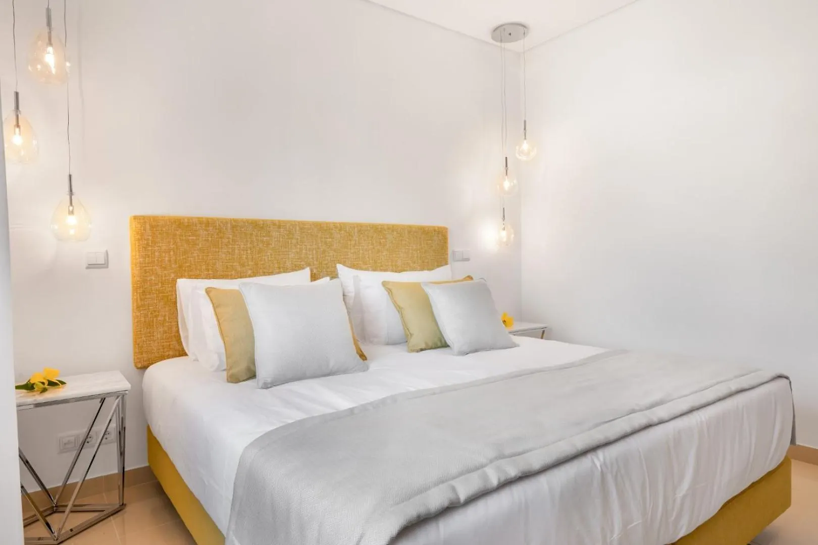 Apartment Yellow Beach Ocean View, Porto De Mos Vr38 Lagos Portugal